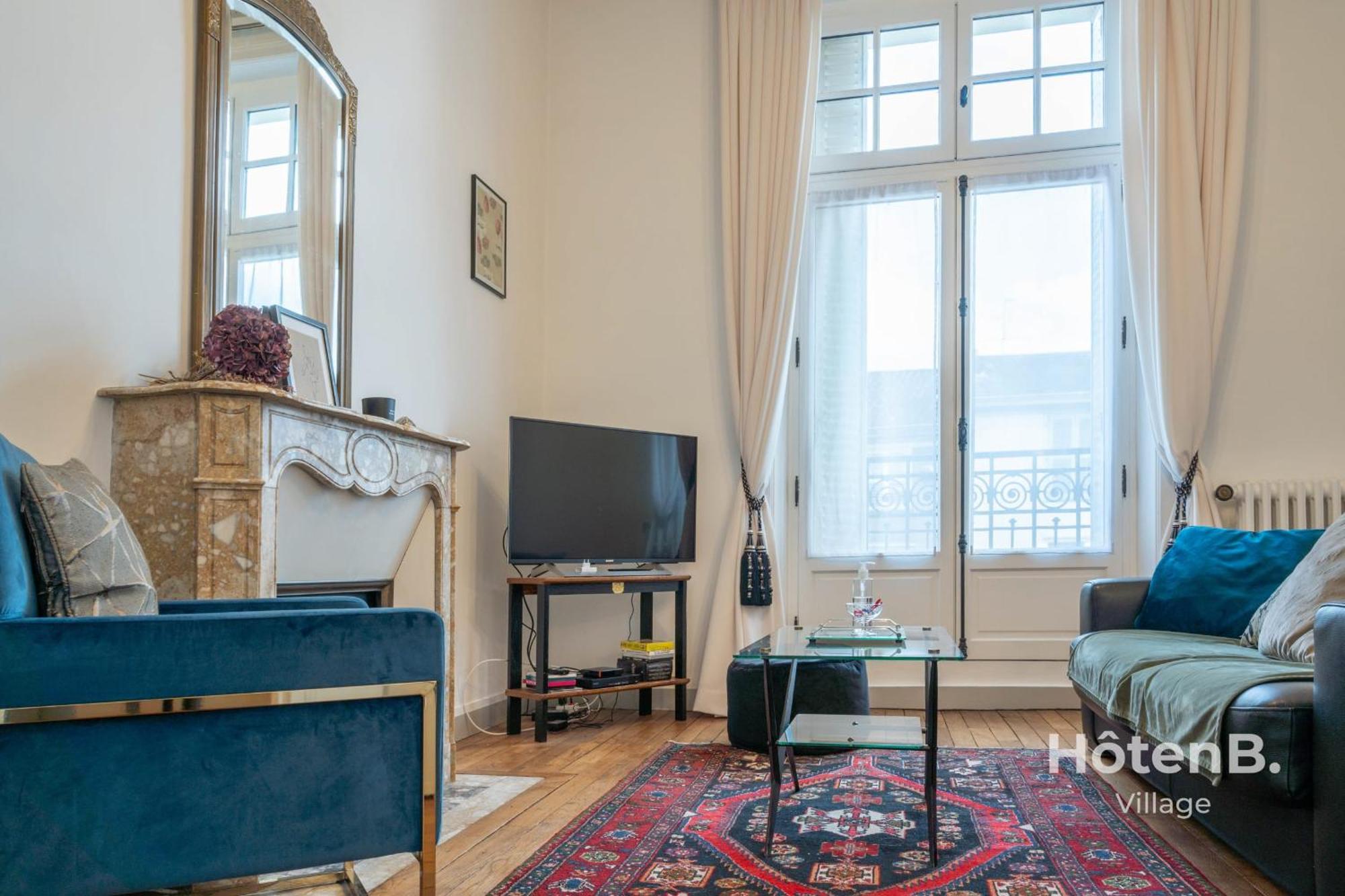 "Les Effrontes" Louis Blanc Charming Apartment Limoges Zewnętrze zdjęcie