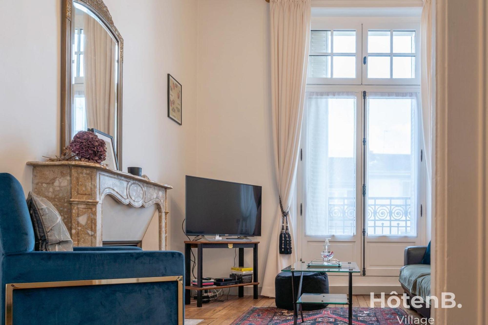 "Les Effrontes" Louis Blanc Charming Apartment Limoges Zewnętrze zdjęcie