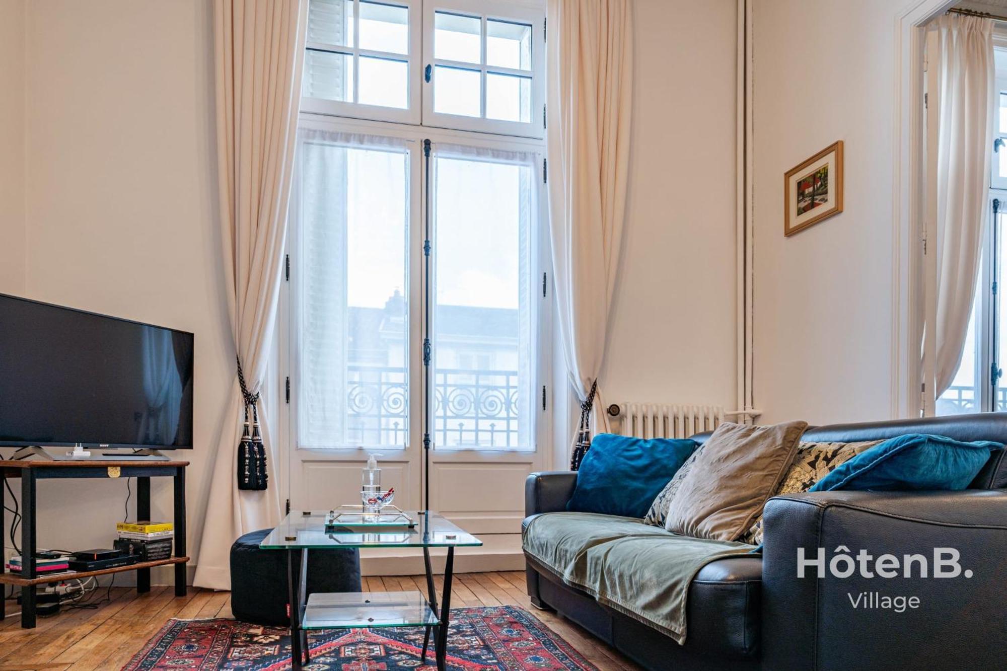 "Les Effrontes" Louis Blanc Charming Apartment Limoges Zewnętrze zdjęcie