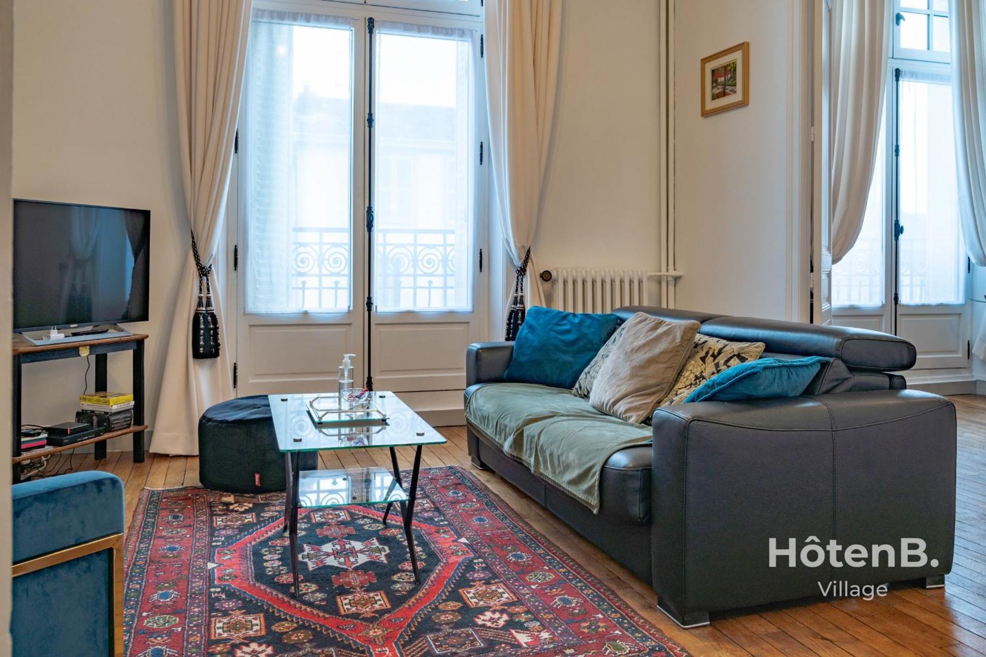 "Les Effrontes" Louis Blanc Charming Apartment Limoges Zewnętrze zdjęcie