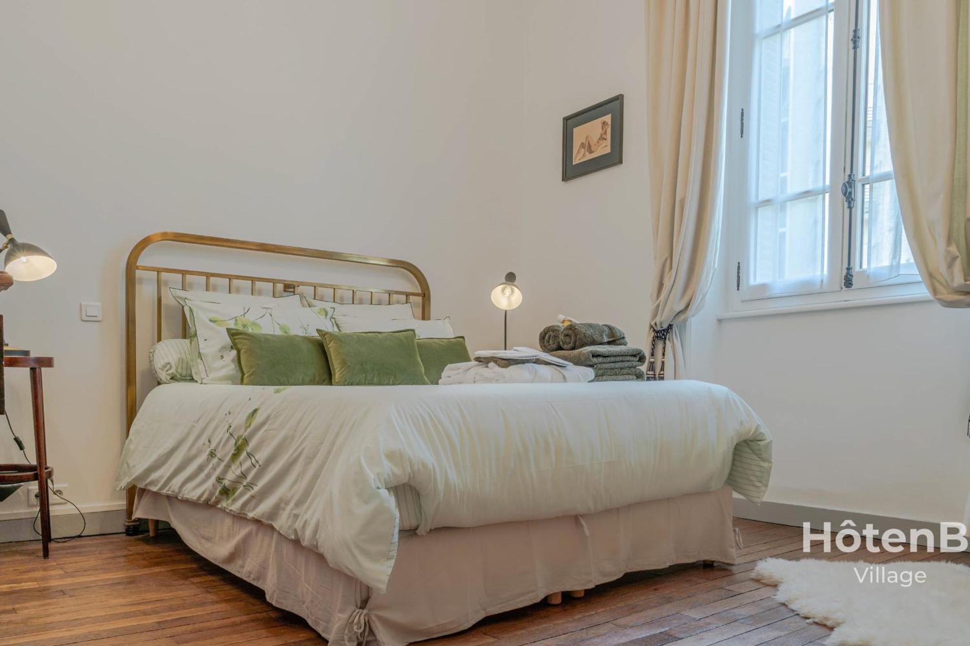 "Les Effrontes" Louis Blanc Charming Apartment Limoges Zewnętrze zdjęcie